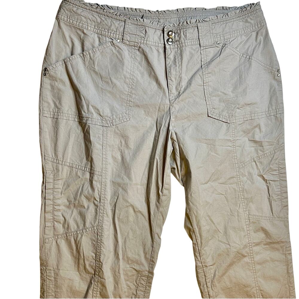 Gray Cargo Capri Pants 14 Coastal Travel Utility Chic Casual - Picture 8 of 9